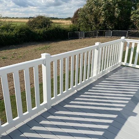 The Lodge Selsey Exterior photo