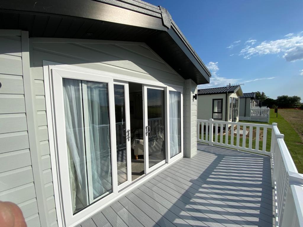The Lodge Selsey Exterior photo